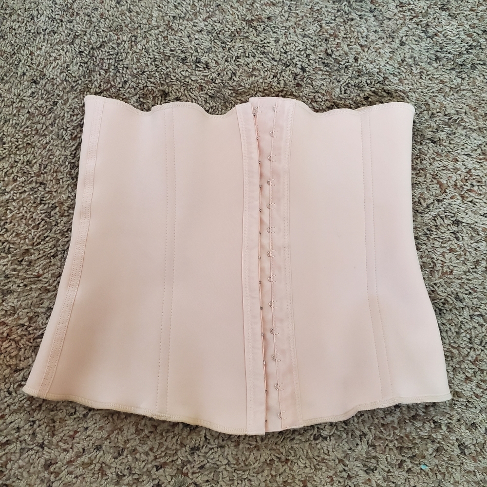 💖SHAPEWEAR💖LIKE NEW CONDITION💖